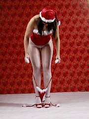 Christmas with Desyra Noir In white image 5